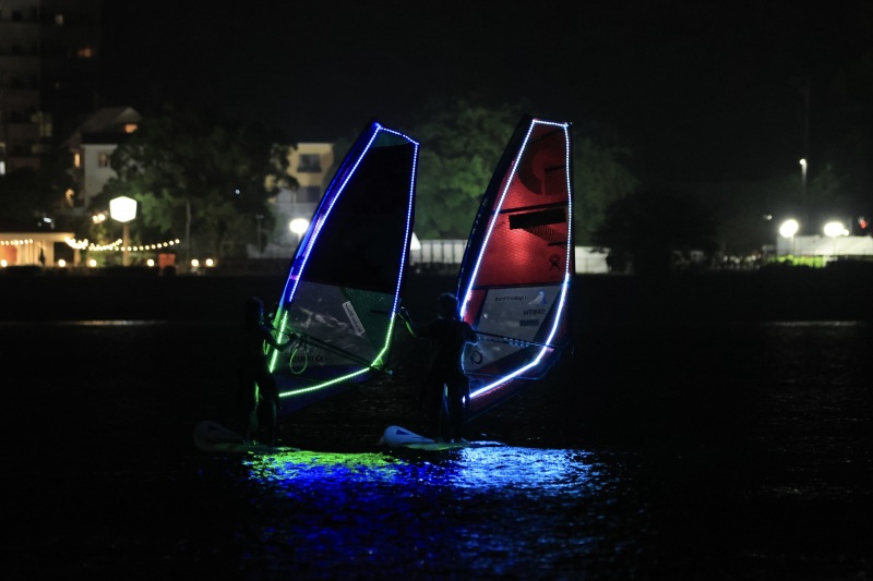 ライトアップウィンドサーフィン
